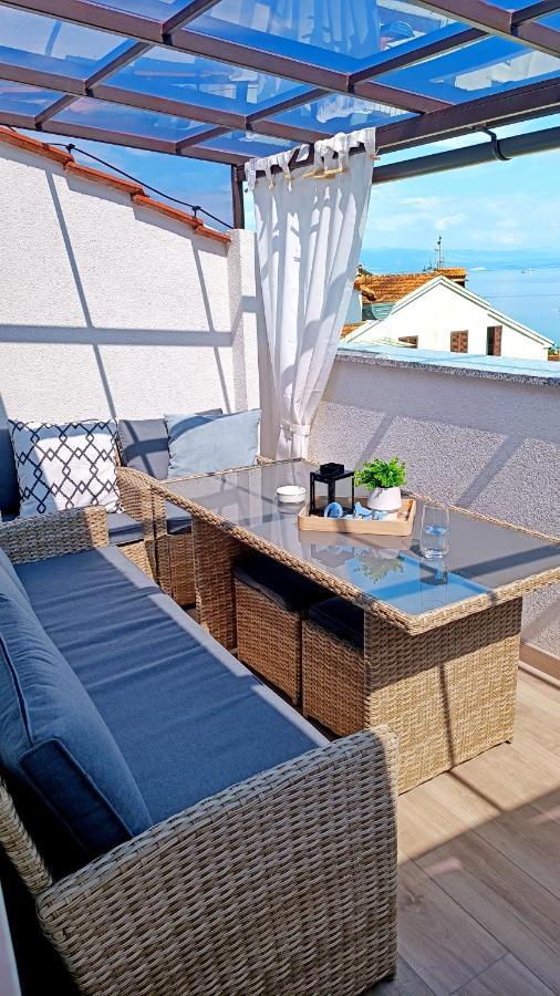 Apartman Leona Lovran Exterior foto